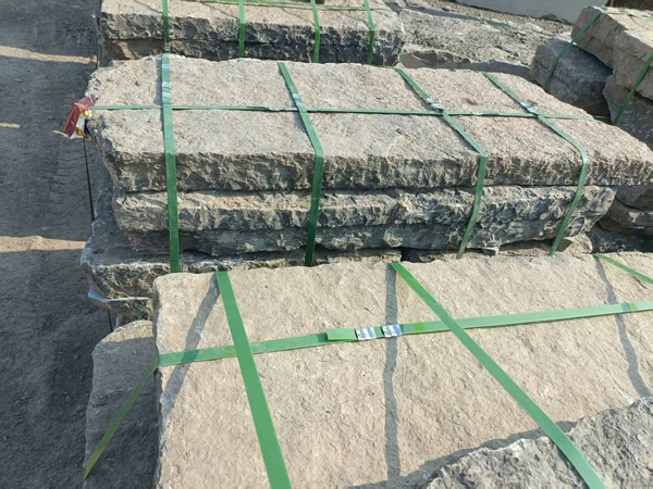 老石板的市场行情与价格因素